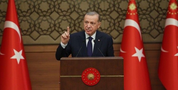 Cumhurbaşkanı Erdoğan: Tevrat'ı koruma kararı alanlar Kur'an-ı Kerim'e karşı terbiyesizliklerini ortaya koyuyorlar