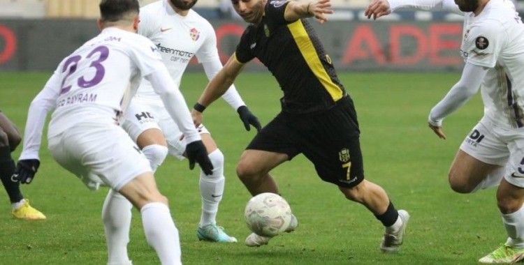Yeni Malatyaspor, galibiyet hasretine lider karşısında son verdi