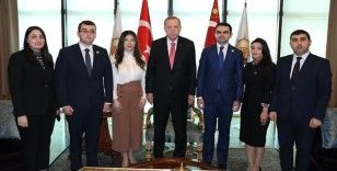 Cumhurbaşkanı Erdoğan, Yeni Azerbaycan Partisi Gençler Birliği heyetini kabul etti