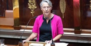 Fransa Başbakanı Borne, emeklilik reformu için mecliste yeterli oya sahip olmadıklarını kabul etti