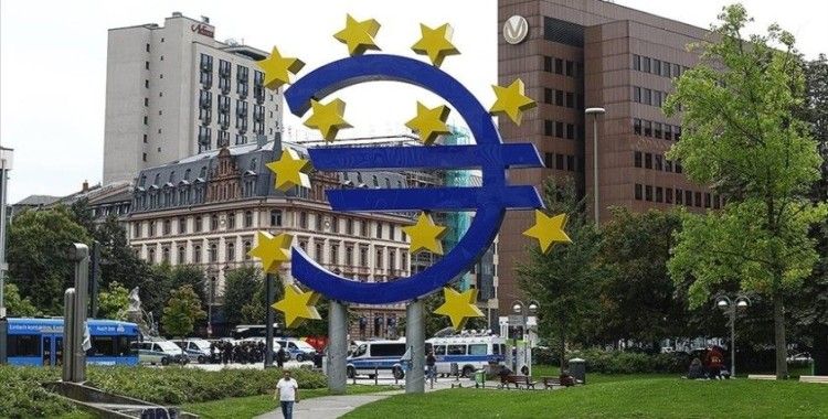 ECB, finansal kurumları ekonomik risklere karşı uyardı