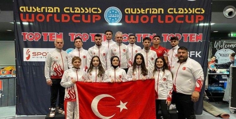 Milli kick boksçu Efe Aydın, Avusturya’da dünya ikincisi oldu

