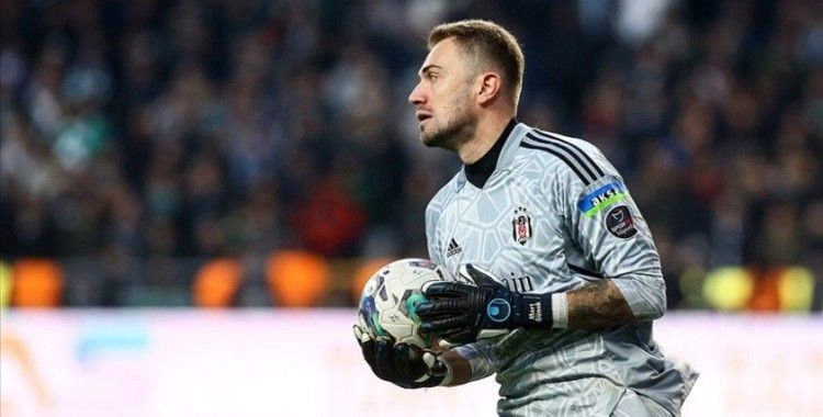 Beşiktaş'ta kaleci Mert Günok tecrübesini gösterdi