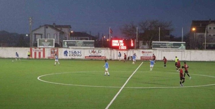 Emirdağspor gol olup yağdı
