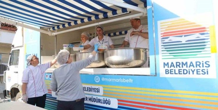 Marmaris Belediyesi Ramazan geleneğini bozmadı
