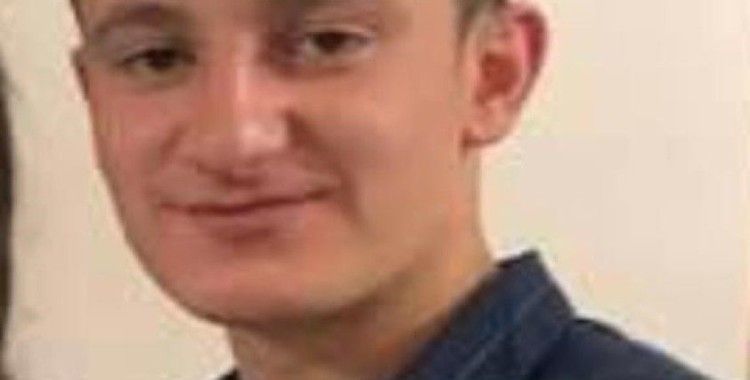 Devrilen traktörün genç sürücüsü öldü
