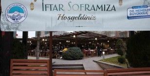 Büyükkılıç: "Hem Kayseri’de hem de Kahramanmaraş’ta iftar sofralarımıza buluşuyoruz"

