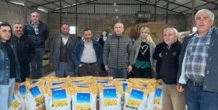 Deprem bölgesindeki çiftçilere ücretsiz ayçiçeği tohumu dağıtıldı
