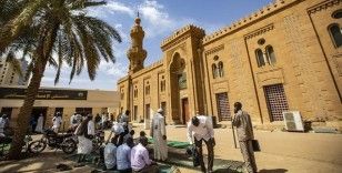Sudan'ın simgelerinden Hartum Ulu Cami yeniden ibadete açıldı