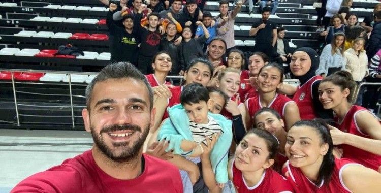 Kadın Voleybol Ligi’nde Şampiyon Manavgat Belediyespor
