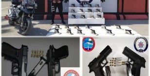 Adana polisinden şok uygulama: 231 şahıs yakalandı 92 silah ele geçirildi
