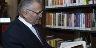 Başkan Büyükkılıç: “Kütüphanelerimizi Kayseri’de geleceğe miras bırakıyoruz”
