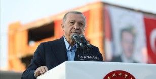 Cumhurbaşkanı Erdoğan: Deprem konutları vatandaşlara hibe seviyesinde bir usulle teslim ediliyor