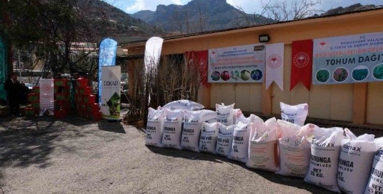 Gümüşhane’de üreticilere yem bitkisi, fidan ve kırkım makinesi dağıtımı gerçekleştirildi
