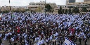 İsrail'de Netanyahu'ya geri adım attıran göstericiler ve talepleri tartışılıyor