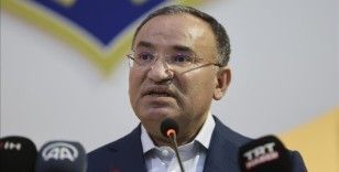 Adalet Bakanı Bozdağ: Kahramanmaraş merkezli depremlerde tutuklananların sayısı 325'e yükseldi