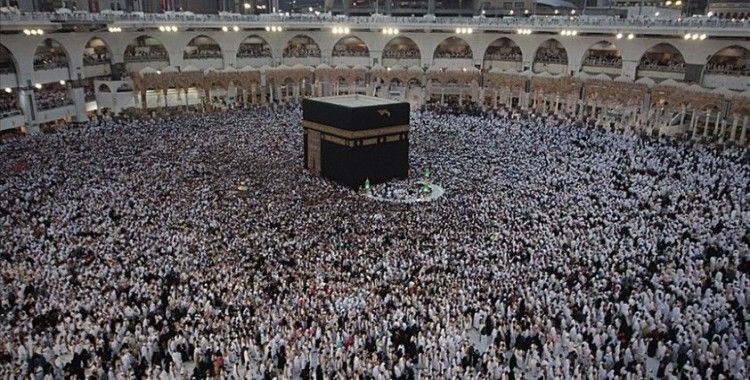 Kabe, ramazanın 25. gecesinde 1,5 milyonun üzerinde Müslüman'ı ağırladı