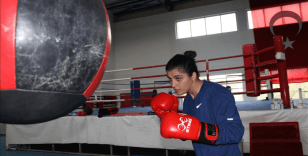 Milli boksör Busenaz Sürmeneli, Avrupa Oyunları için Kastamonu’da kampa başladı