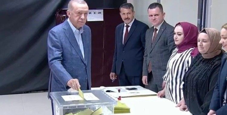 Cumhurbaşkanı Erdoğan oyunu İstanbul'da kullandı