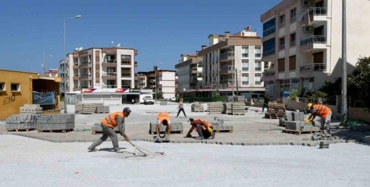Kuşadası Belediyesi Davutlar Mahallesi’ndeki çalışmalarını sürdürüyor
