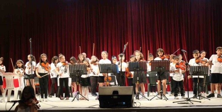 Mezitli Belediyesi kursiyeri hünerlerini sergiledi
