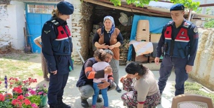 Aydın’da jandarma ekipleri şehit ailelerini yalnız bırakmıyor
