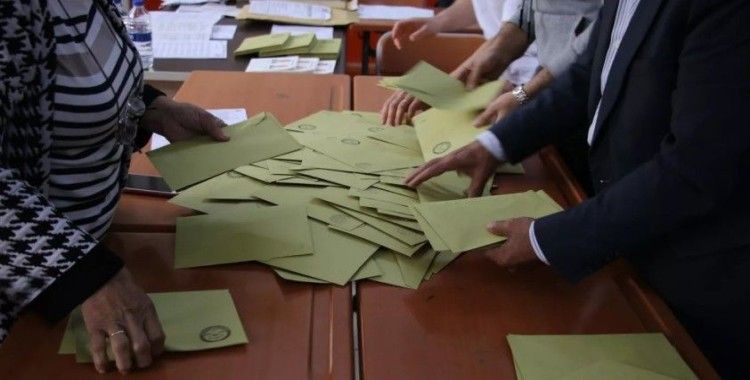 AA'ya göre sandıkların yüzde 100'ü açıldı