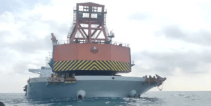 Malezya, Çin gemisine el koydu