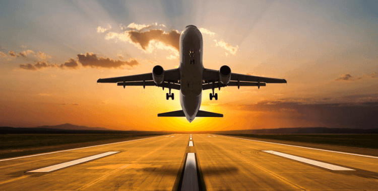 Küresel hava yolu yolcu trafiği nisanda yüzde 45,8 arttı