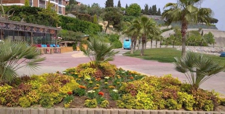 Darıca’da park ve bahçeler yenileniyor
