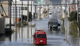Japonya'da Mawar tayfununda bir kişi öldü, 2 milyon kişinin geçici tahliyesi istendi