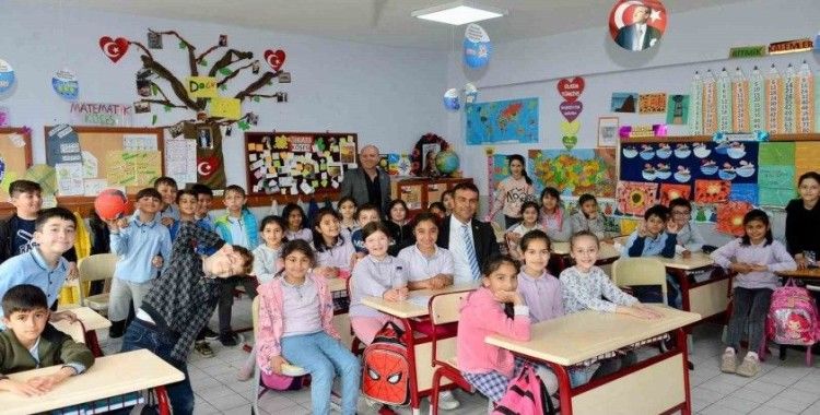 Başkan Yardımcısı Şahinoğlu belediyenin görevlerini anlattı
