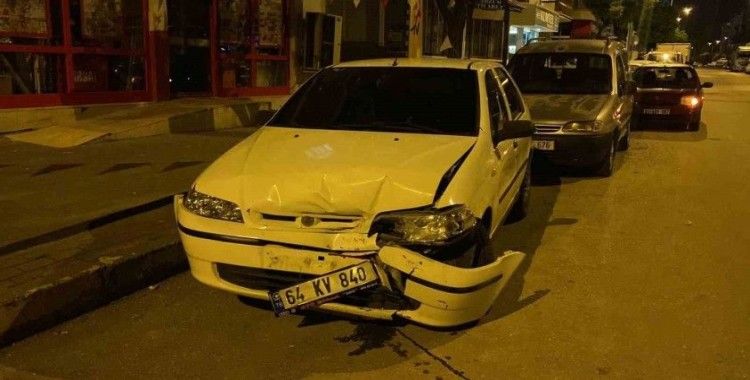 İki otomobilin çarpışmasında 5 kişi yaralandı
