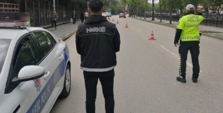 Uyuşturucu ve uyarıcı madde etkisinde araç kullanan 28 sürücü hakkında işlem başlatıldı
