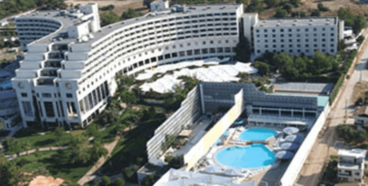 Fiyatı 466 milyon liradan 189 milyon liraya düşen Caprice Palace Otel, yeniden icradan açık artırmayla satılacak