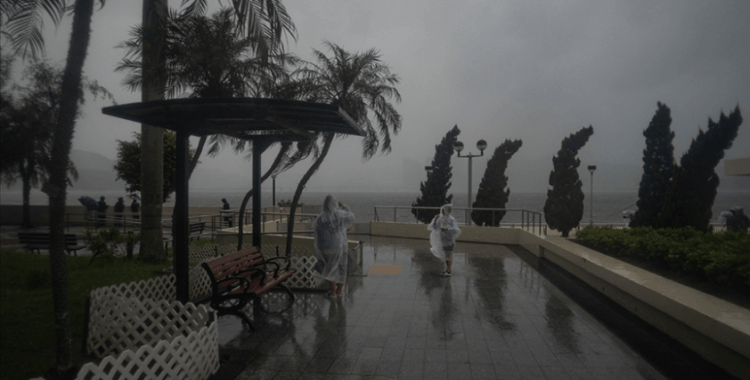 Çin, Haikui Tayfunu nedeniyle şiddetli yağış ve sellerin etkisinde