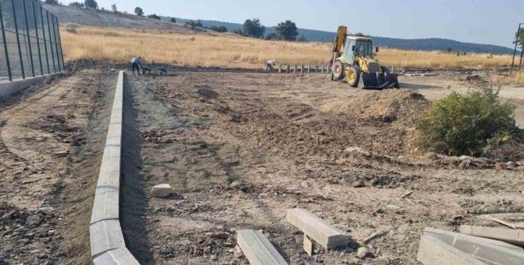 Başkan Doğan: "Emet’in her köşesini spor tesisleri ile donatıyoruz”
