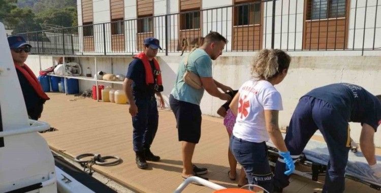 Teknede yaralanan vatandaşın tıbbi tahliyesi gerçekleştirildi
