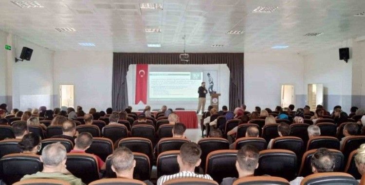 “En İyi Narkotik Polis Anne” projesi kapsamında öğretmenlere eğitim verildi
