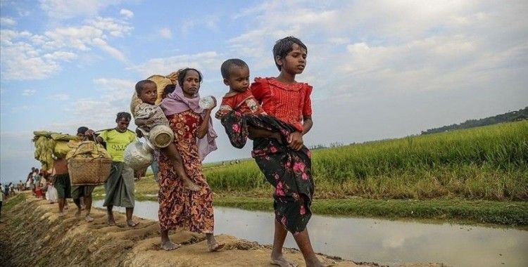 İngiltere, Bangladeş'teki Arakanlılar için 3,7 milyon dolarlık yardım yapacak