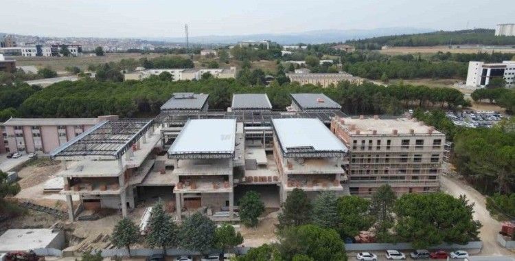 Aynı anda 2500 üniversiteli burada ders görecek
