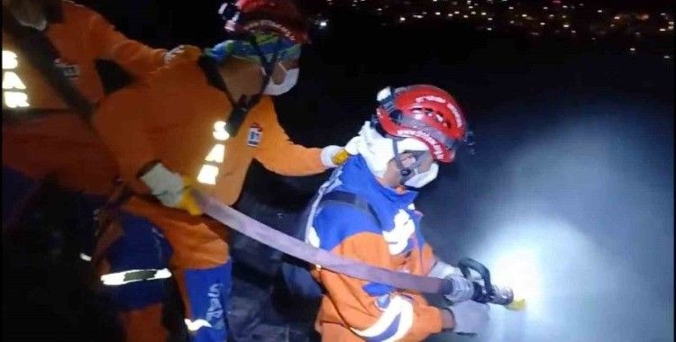 Erdek’te çıkan orman yangını 4 saatte söndürüldü
