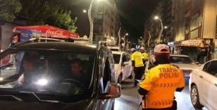 Bolu’da polis, gece saatlerinde rahatsızlık veren sürücülere göz açtırmıyor
