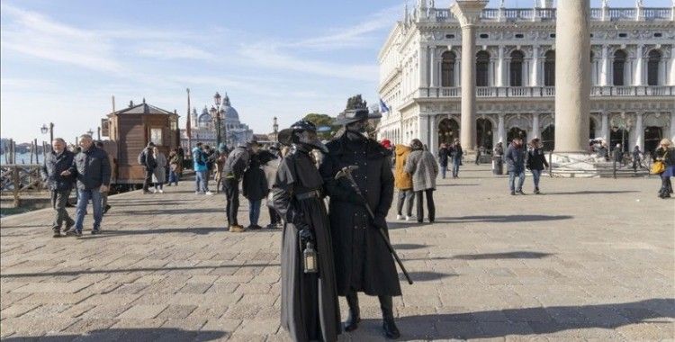 Venedik'e günübirlik gelen turistlerden giriş ücreti alınacak