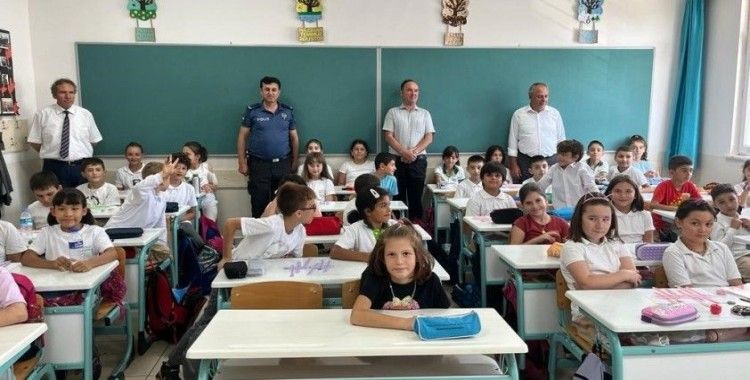 Bursa’da Okul Polisi, eğitim kurumları çevresinde kuş uçurtmuyor
