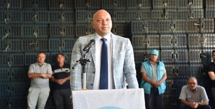 Manisa Büyükşehir, 120 bin kasanın dağıtımına Demirci'de başladı