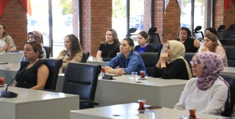 Pamukkale Belediyesi çalışanlarına ‘en iyi narkotik anne-baba eğitimi’ verildi
