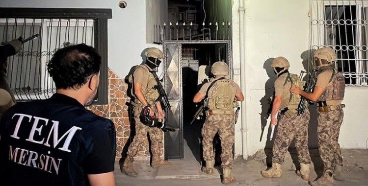 Mersin'de terör örgütlerine yönelik operasyonda 4 zanlı yakalandı
