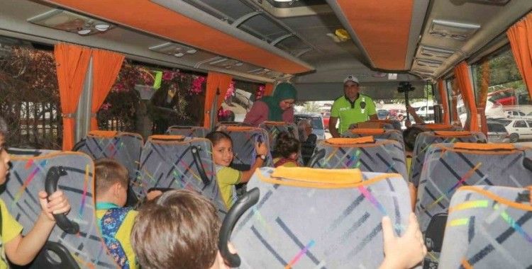 Mersin’de okul önlerinde güvenlik tedbirleri arttırıldı
