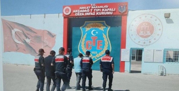 Malatya'da 2 FETÖ üyesi tutuklandı
